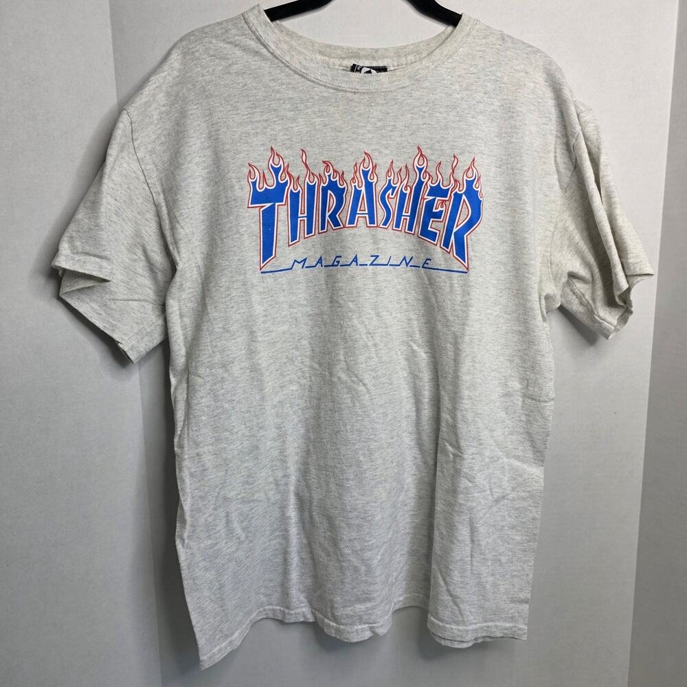Thrasher, Grey with Blue and red flame Logo, T-shirt, L Men's
